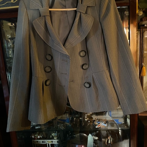 Size 8 NYP skirt suit set - Picture 4 of 4